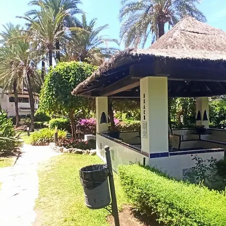 Golden * ماربيا